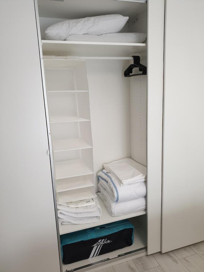 ,Private Apartment, Aircondition, Garage, Hd Tv Pl & De, Wifi, Fully Equipped, Near Beach Kołobrzeg Esterno foto