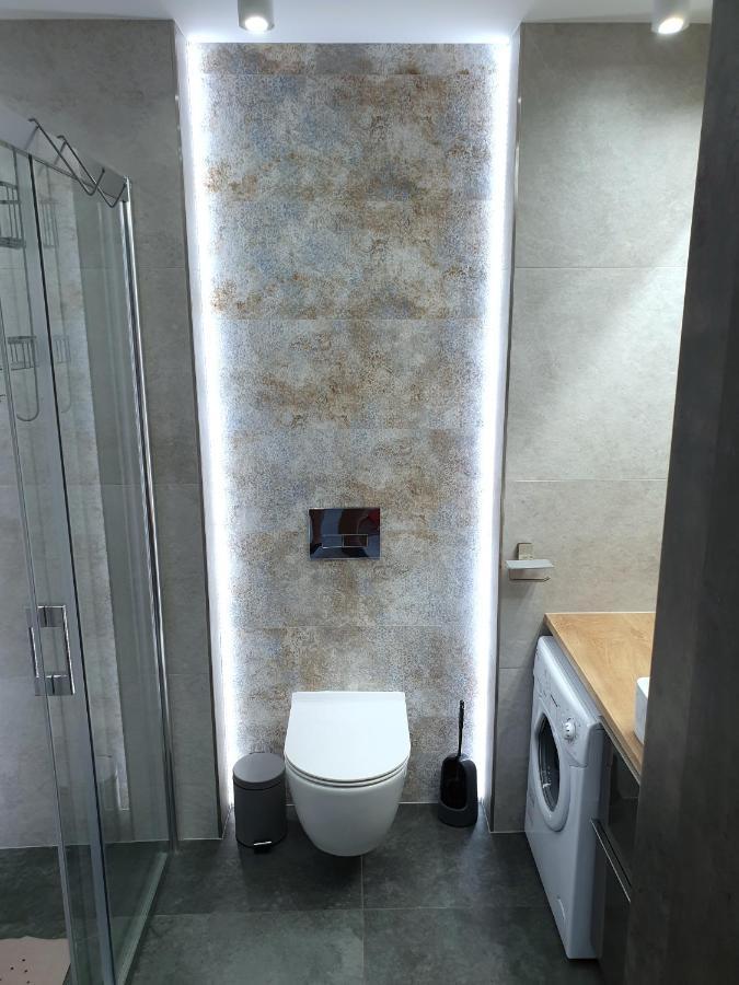 ,Private Apartment, Aircondition, Garage, Hd Tv Pl & De, Wifi, Fully Equipped, Near Beach Kołobrzeg Esterno foto