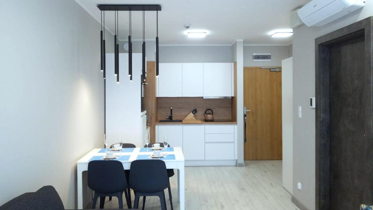 ,Private Apartment, Aircondition, Garage, Hd Tv Pl & De, Wifi, Fully Equipped, Near Beach Kołobrzeg Esterno foto