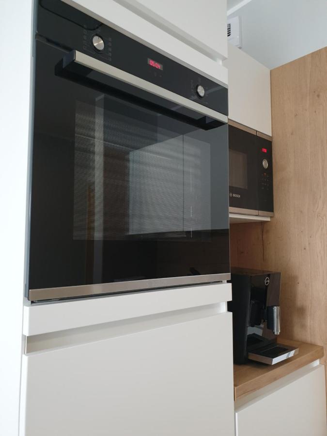 ,Private Apartment, Aircondition, Garage, Hd Tv Pl & De, Wifi, Fully Equipped, Near Beach Kołobrzeg Esterno foto